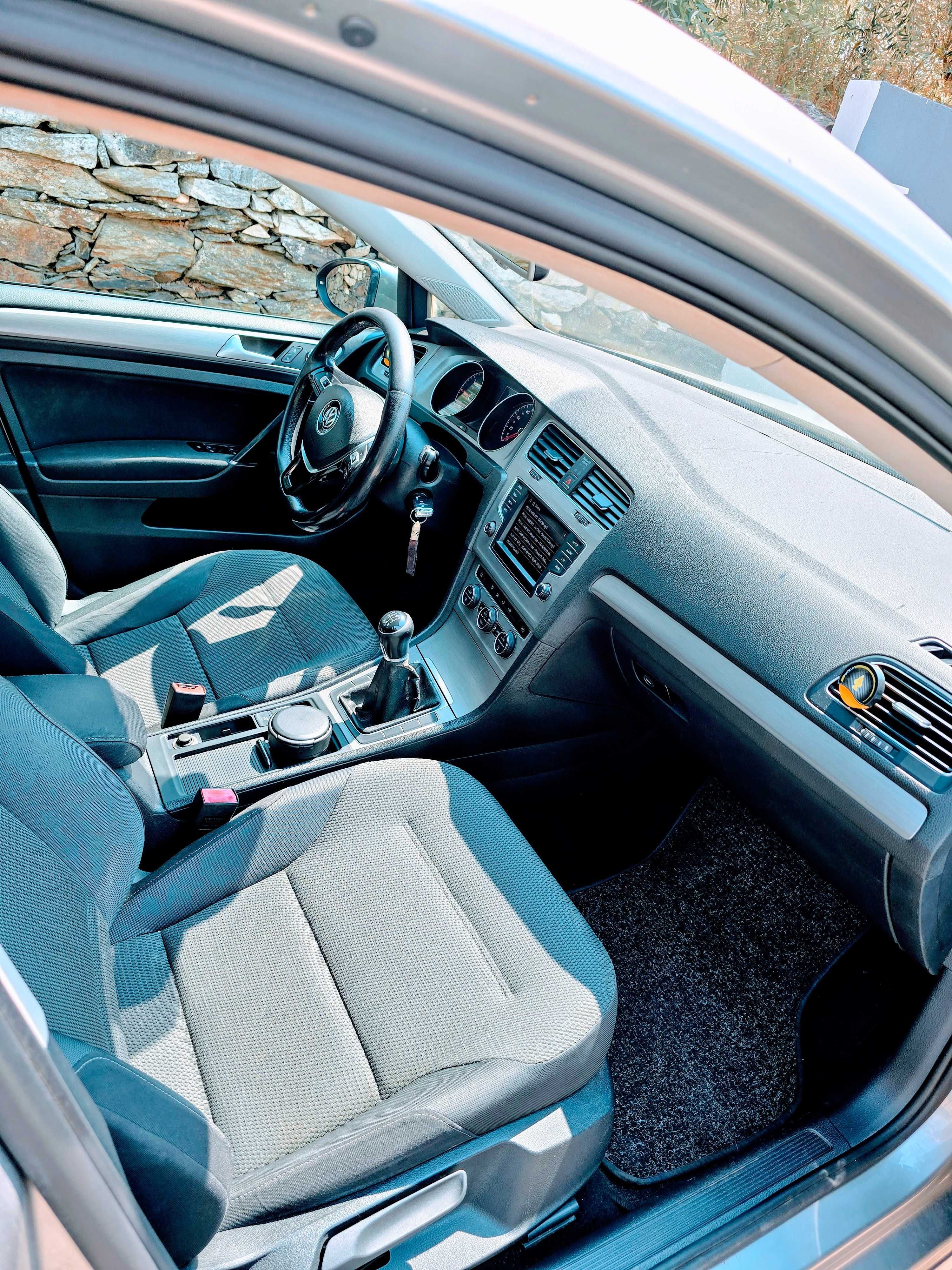 VW GOLF VII 1.6 BLUEMOTION (ver descrição)