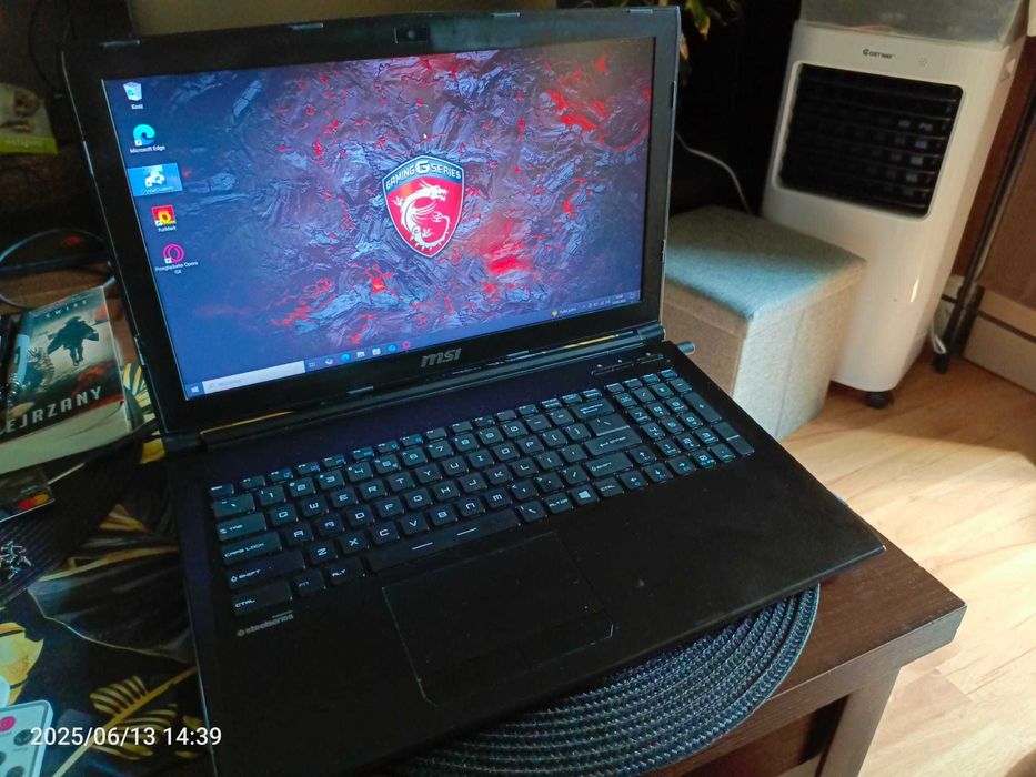 Laptop MSI i7 8x2.5GHz 16GB GTX960 SSD+HDD - zasilacz