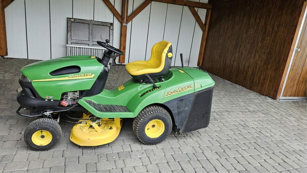 Traktorek kosiarka John Deere LR 175