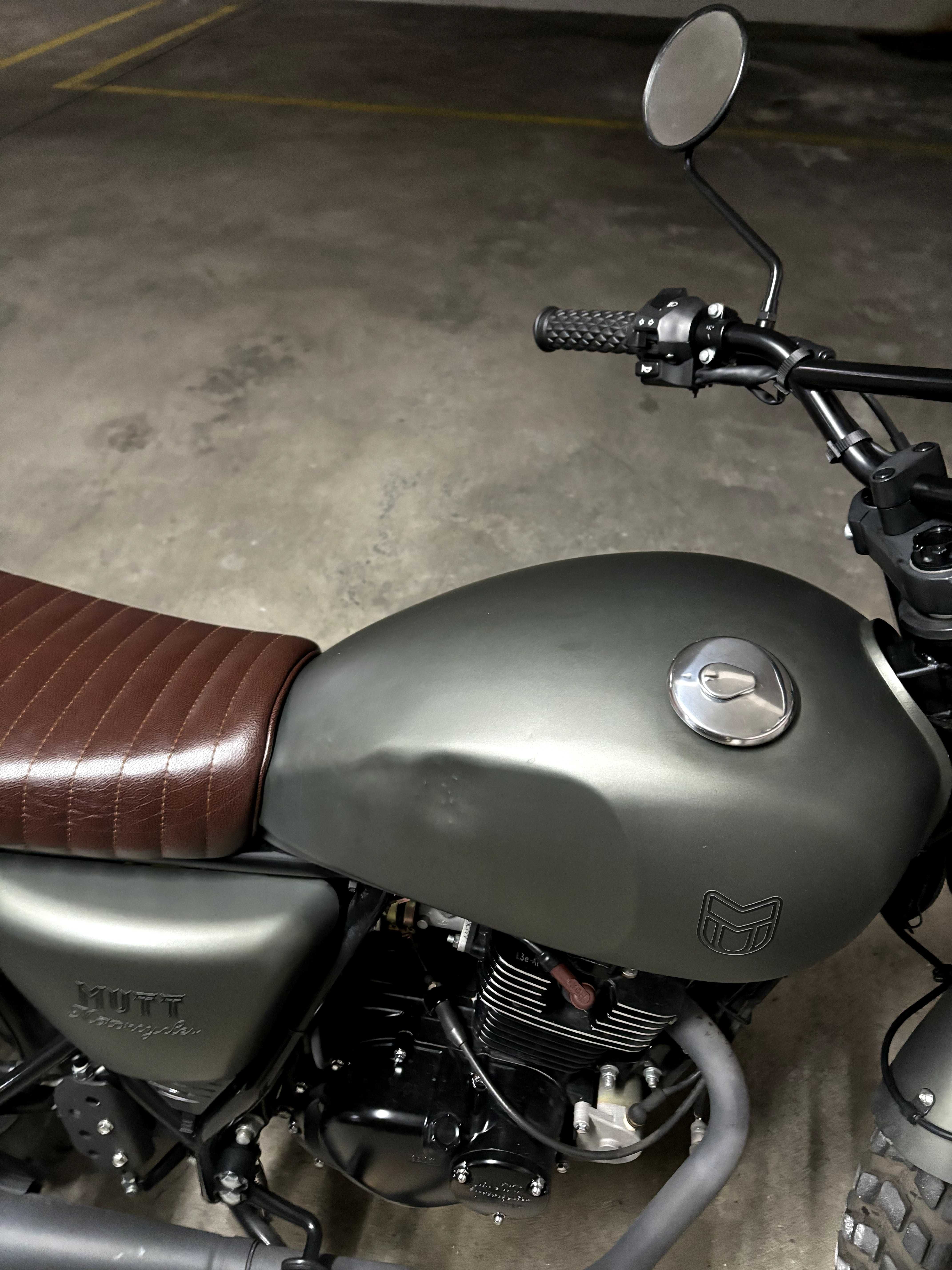 Mutt hilts 125 matt green