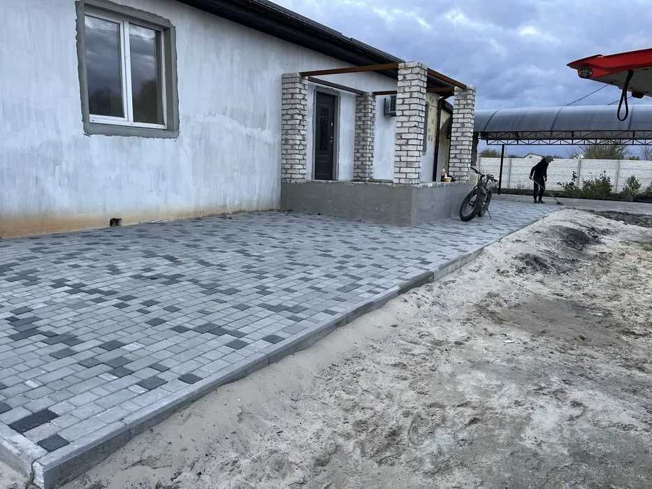 укладка  тротуарной плитки