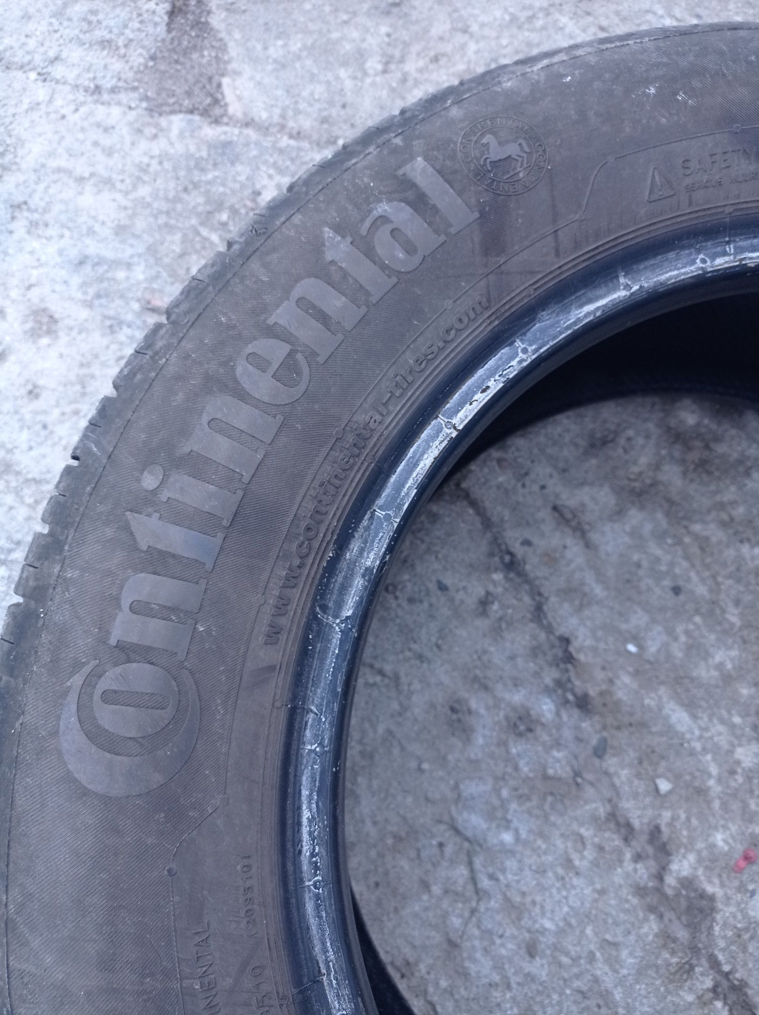 Opona letnia 2 sztuki Continental 185/65R15 88T