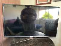 Vende-se Tv Lcl