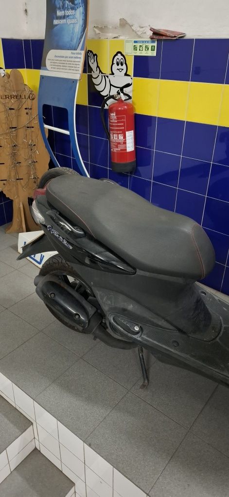 Yamaha Neos 49cc