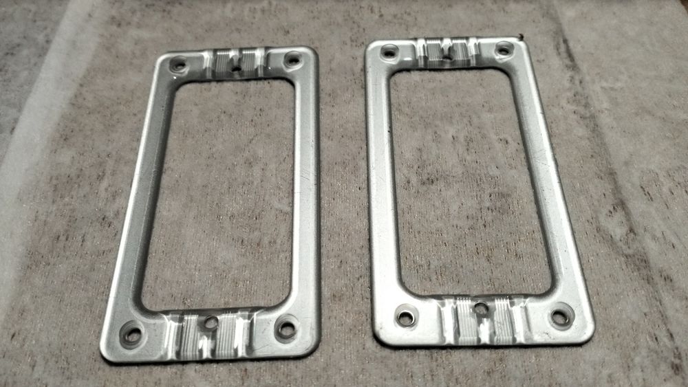 Assessórios variados de guitarra elétrica  e outros