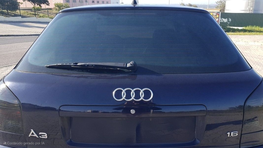 AUDI A3 1.6 222.000km
