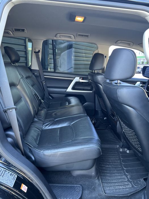 Прокат Toyota Land Cruiser 200, Оренда авто Київ, Аренда авто Киев