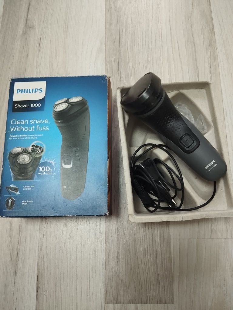 Продам бритву PHILIPS 1000