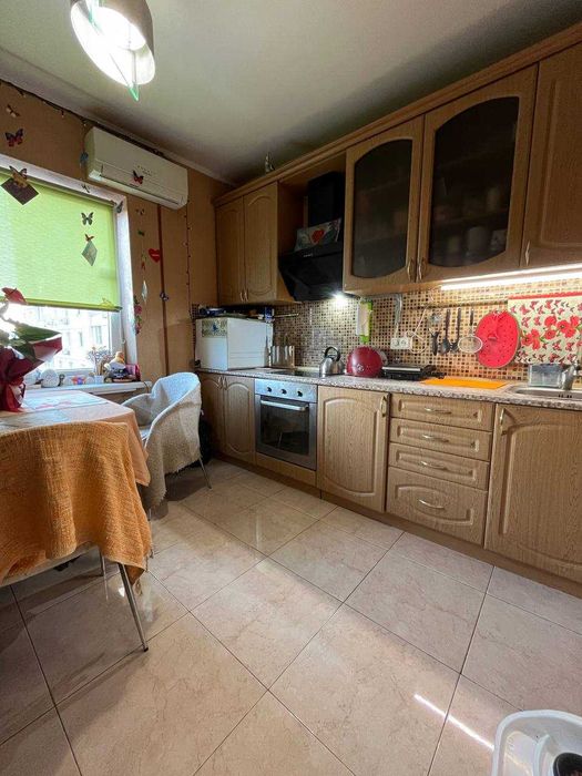 Без коміссії Продаж 1-к квартири вул.Ернста 6