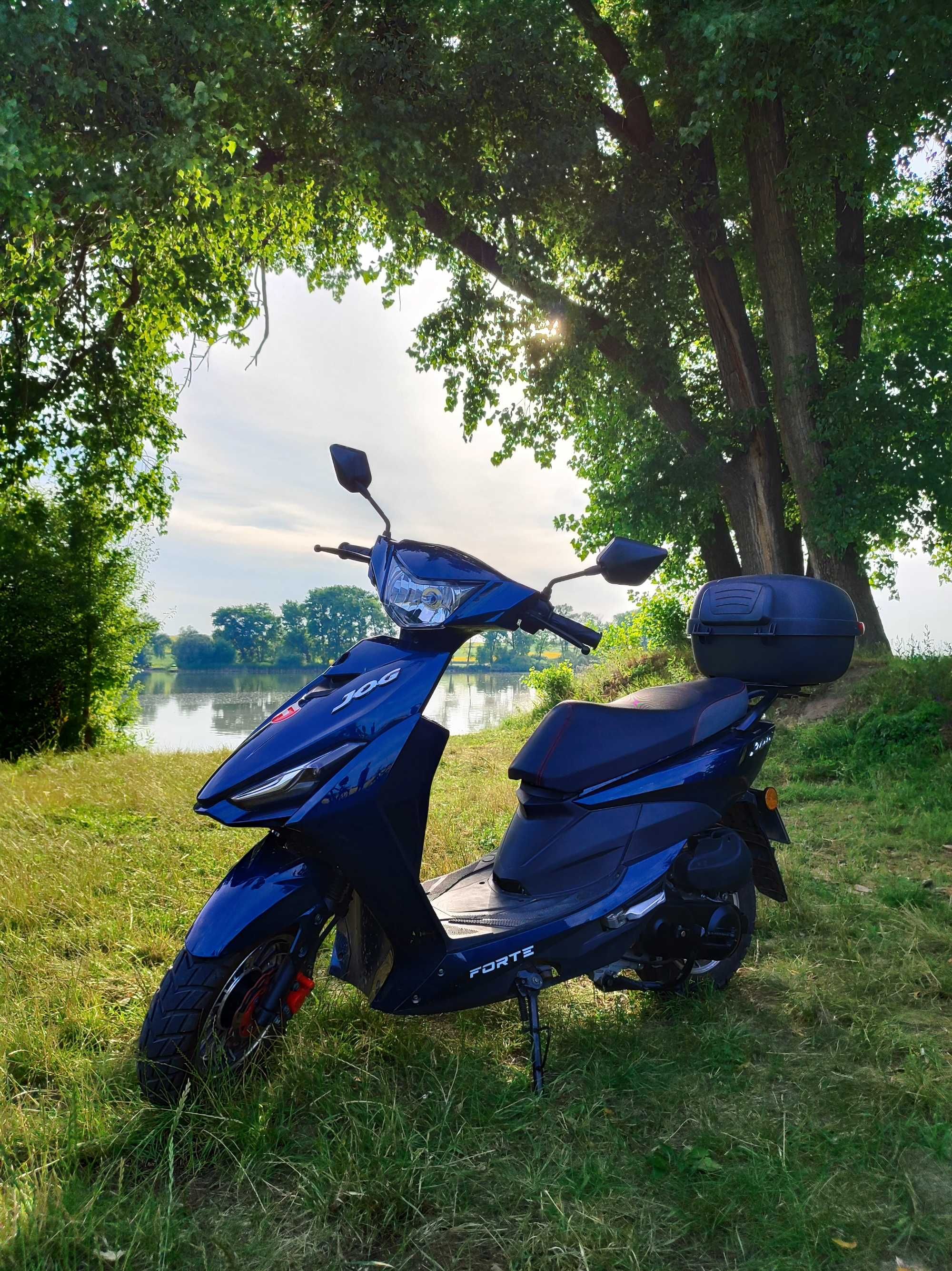 Скутер Forte Jog 80 кубів