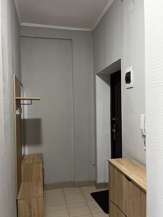 Затишна 1-кімнатна квартира в р-ні центру