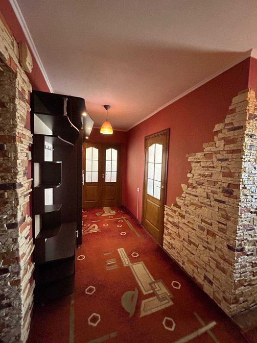 Продаж 2к квартири Раково SL