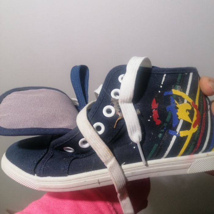 Дитяче взуття стан і ціна супер