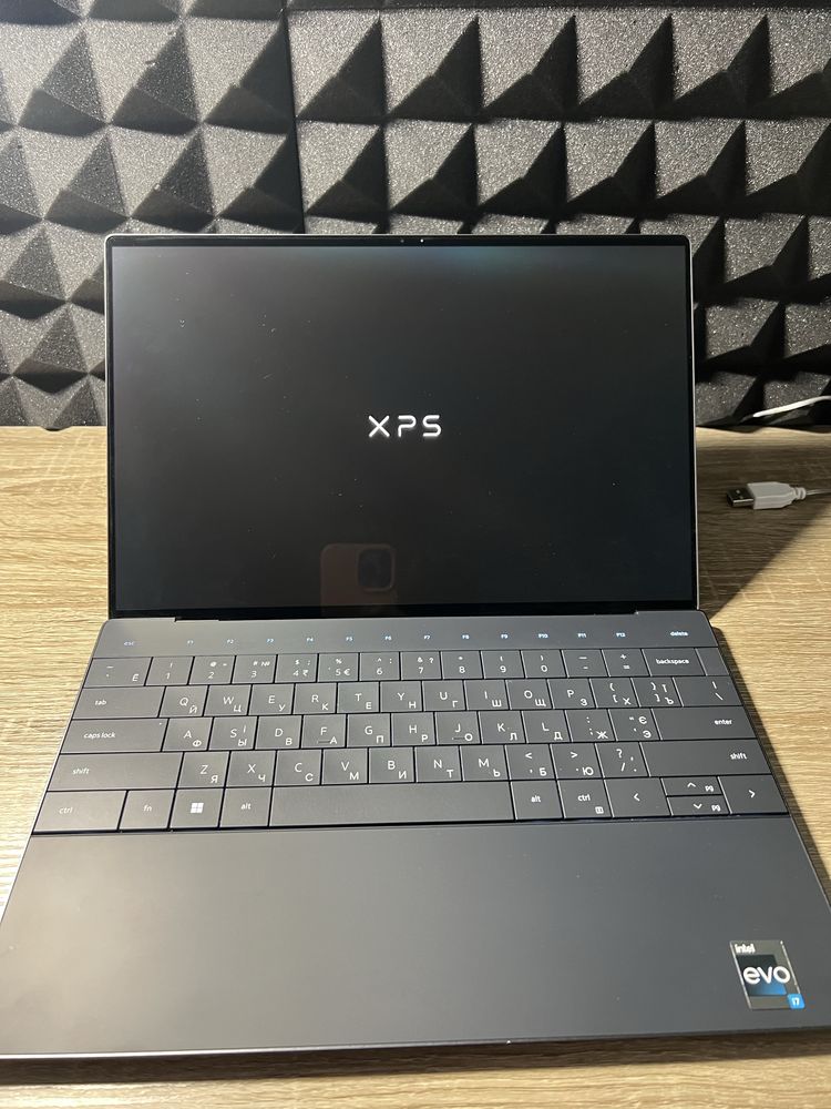 Продам ноутбук Dell XPS 13 Plus (9320) – OLED 4K, i7-1260P, 2TB