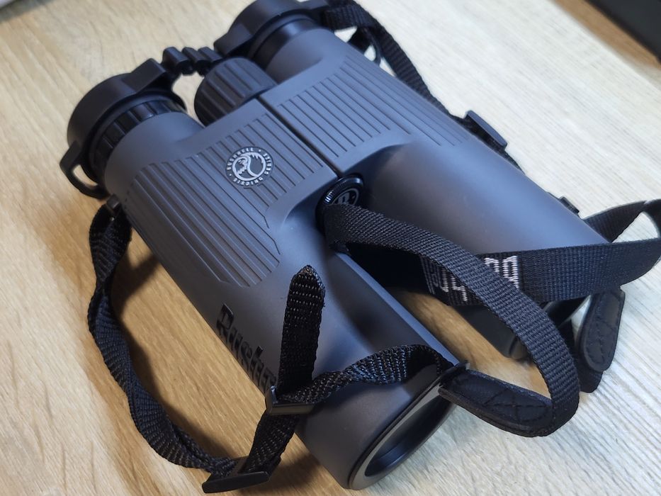 Бінокль Bushnell. Бинокль