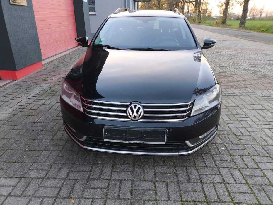 Maska zderzak grill błotniki Passat B7 lak. LC9X