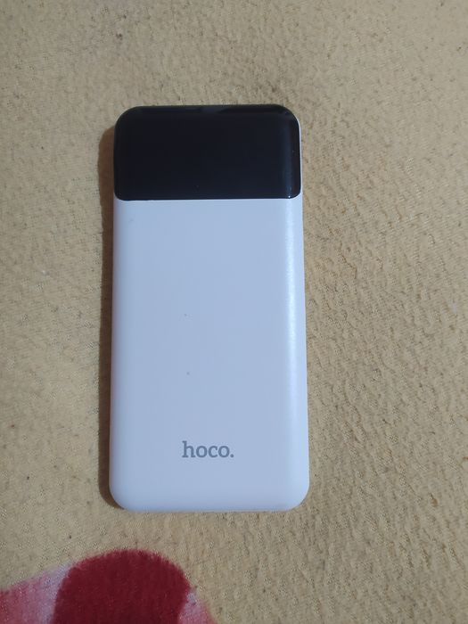 Продам павербанк Hoco 10000