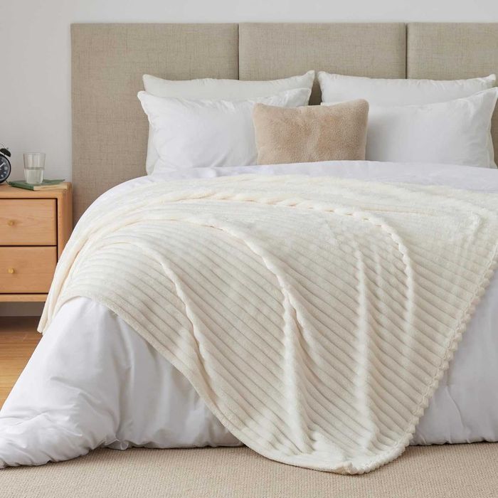 Nowy koc flanelowy / kocyk / narzuta / puszysty / 125x150cm / A2377!