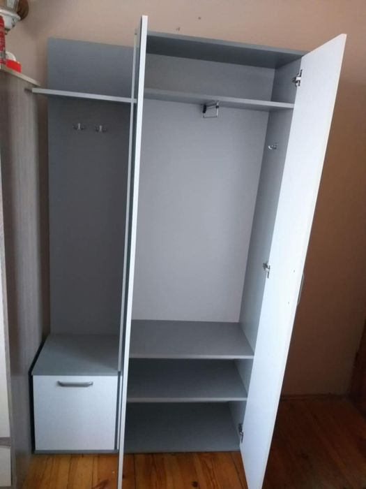 Szafa garderoba na ubrania