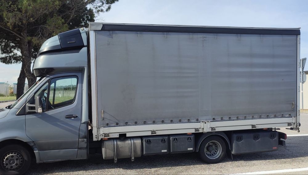 Zabudowa Plandeka Firanka Skrzynia Ladunkowa Paka Mercedes Sprinter 22