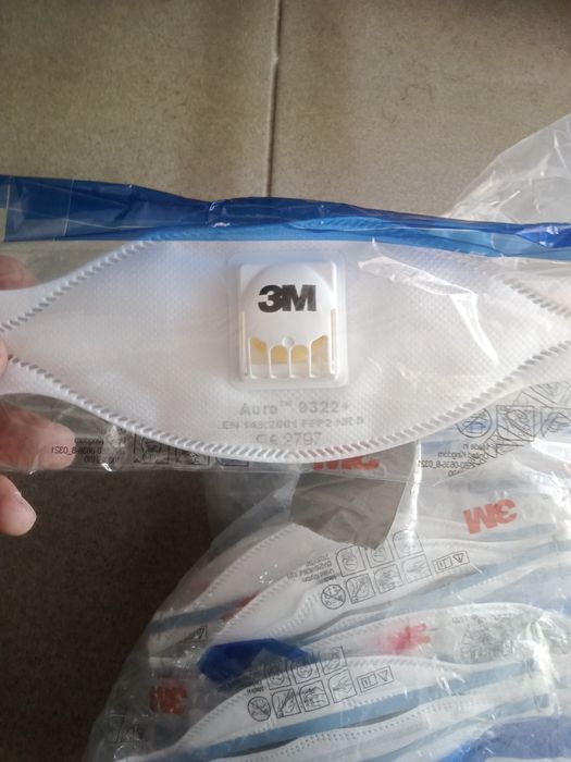 3М™ 9322+ Aura FFP2 Складной респиратор с клапаном