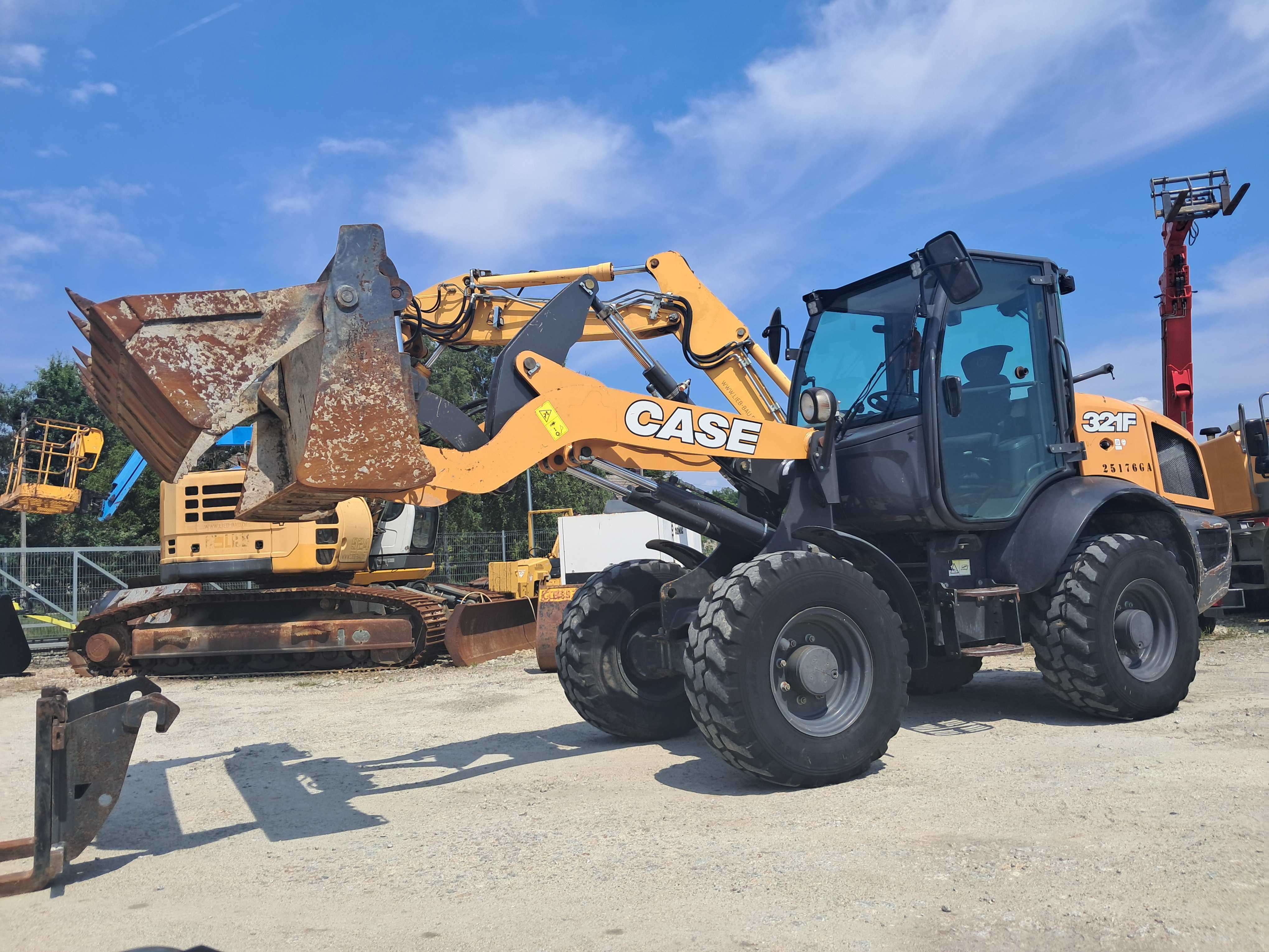 Ładowarka Kołowa CASE 321F / 19r! / 6.1Ton / Liebherr 506 / Wacker