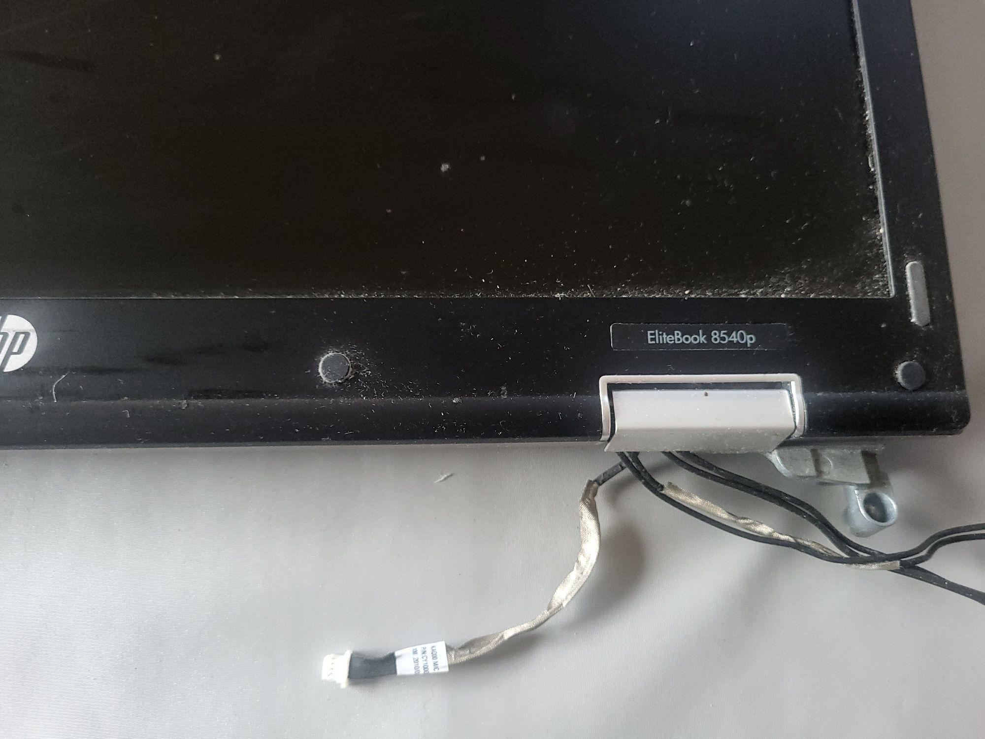 Sprzedam klapę matrycy do Laptopa HP Elitebook 8540p