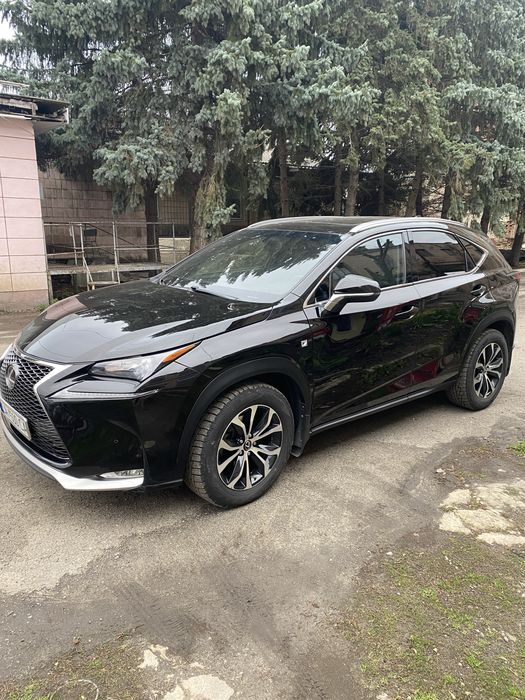 Продам Lexus NX 200t 2016 року