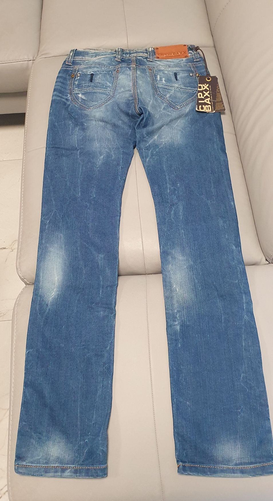 Spodnie jeans Cipo Baxx W26 L32