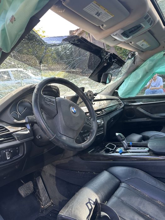 BMW X5 F15 ціла або по  запчастинах