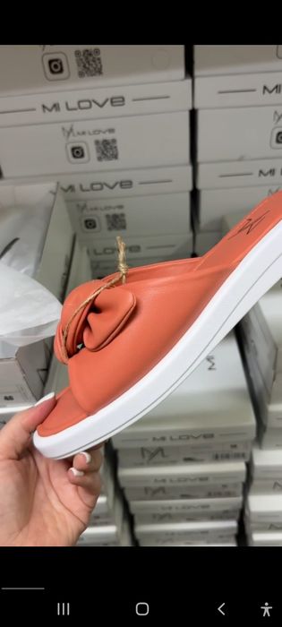 Шкіряні шлепи 40 р.