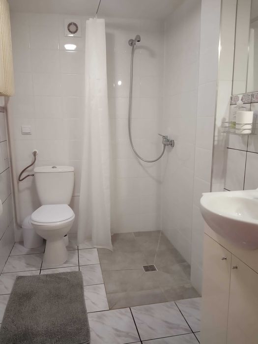 Mieszkanie pracownicze - wynajem, 3 pokoje, 65m2, Mrzeżyno.