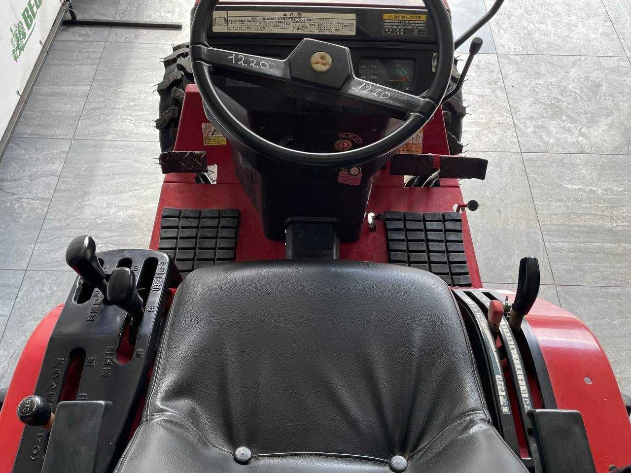 Mitsubishi MT 155