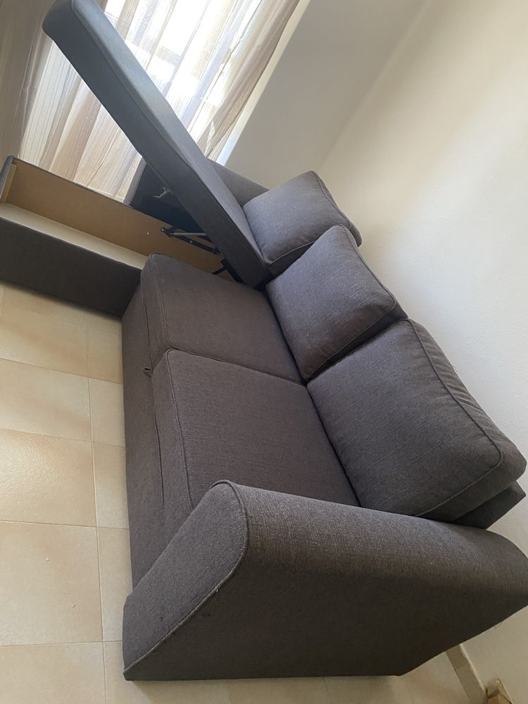 Sofá chaise-longue cinzento escuro 3 lugares