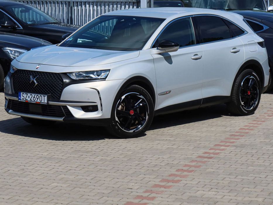 DS Automobiles DS 7 Crossback E-Tense 225ps Performance Line Biała Perła Alkantara Kamera 19 Webasto