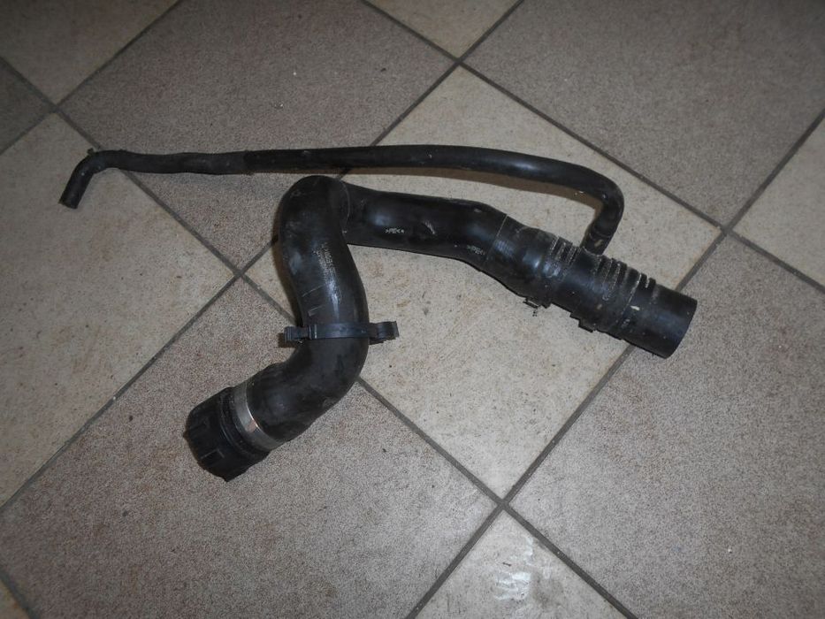 Rura wąż wody RANGE ROVER VOGUE 4,4 TD BH42-8260-AD