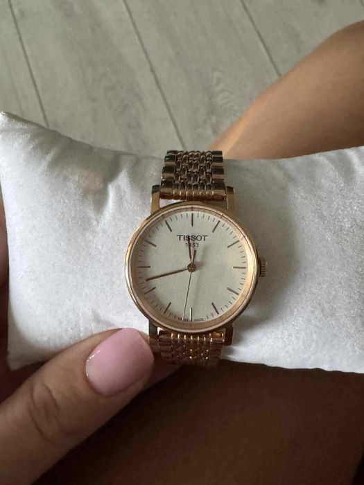 Tissot oryginalny zegarek damski,nowy.