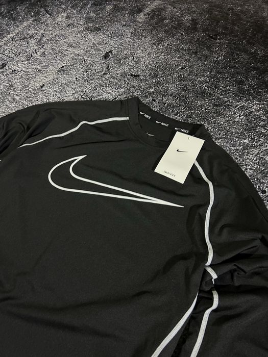 Термобілизна Nike