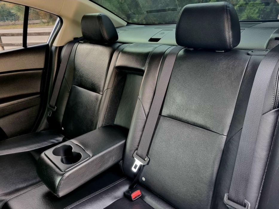 Продам Mazda 3 2013