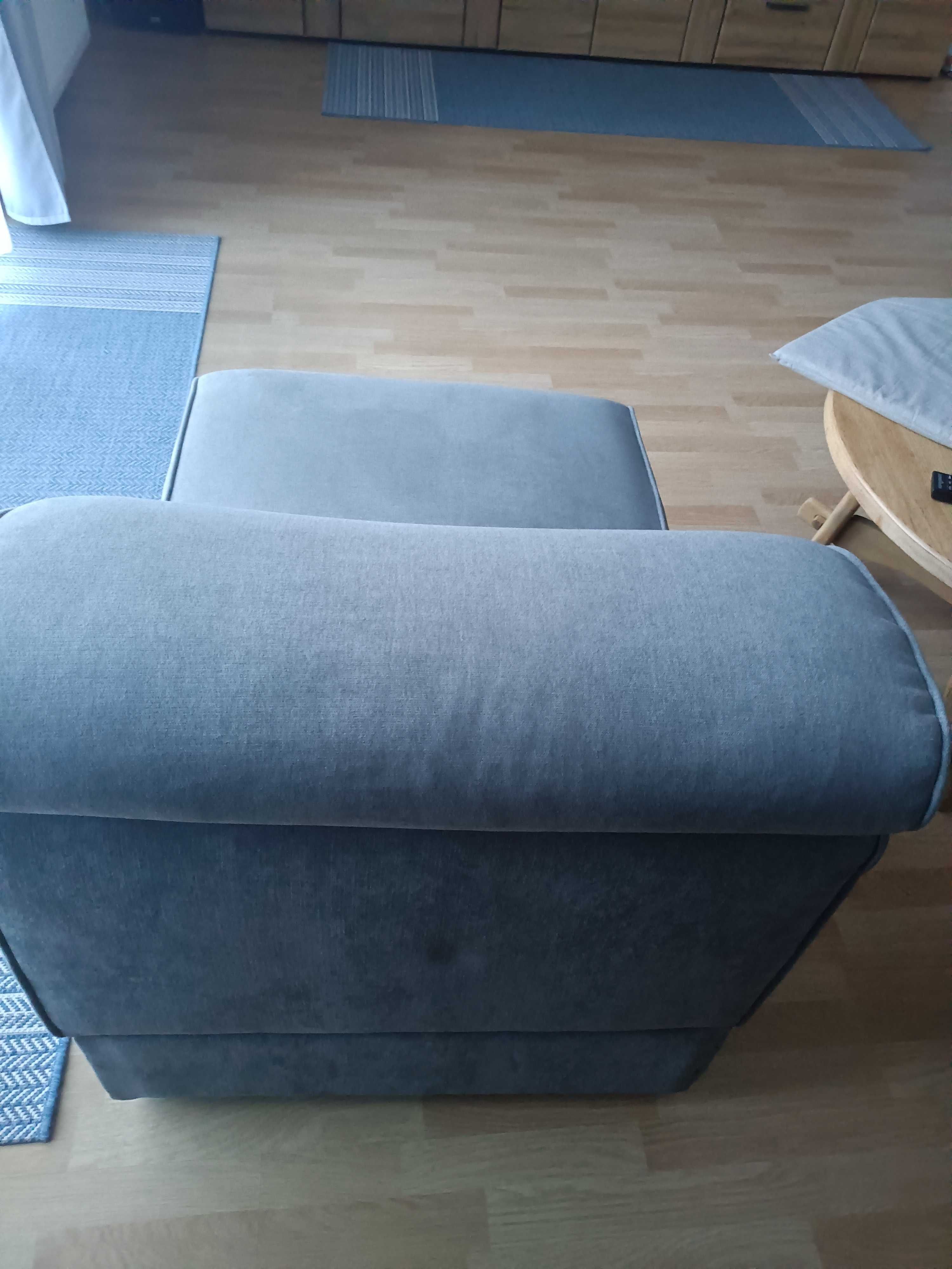 Fotel używany z zagłówkiem