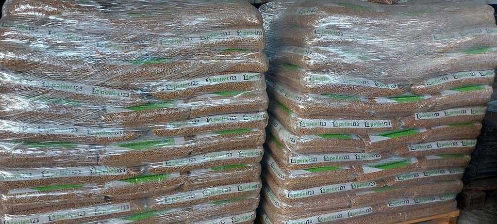 Pellet AJP worki 15 kg pelet drzewny