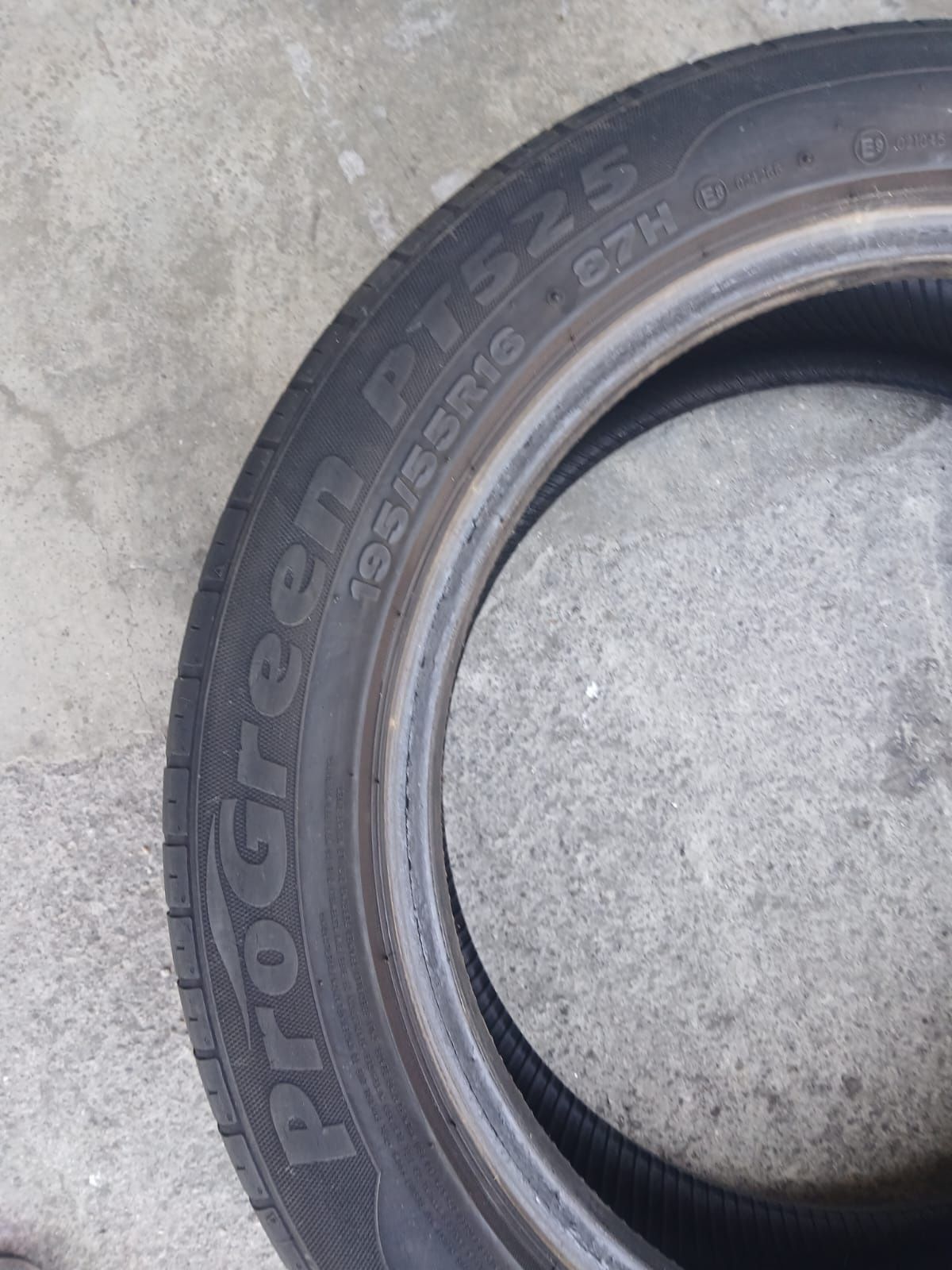Pneus 195 55 R16 Petlas