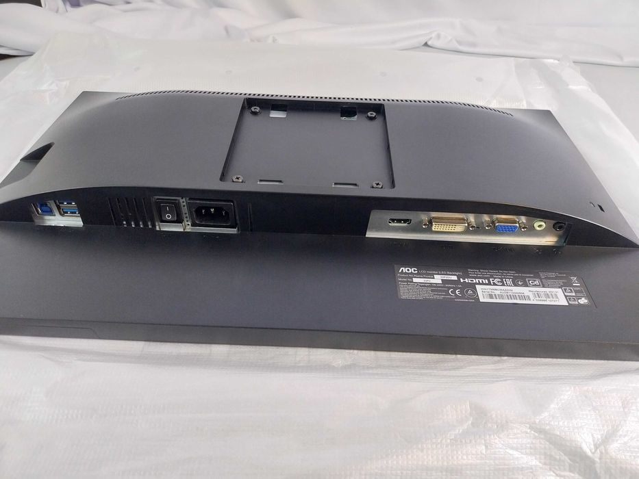 Monitor Aoc 22P2DU 21,5 cala