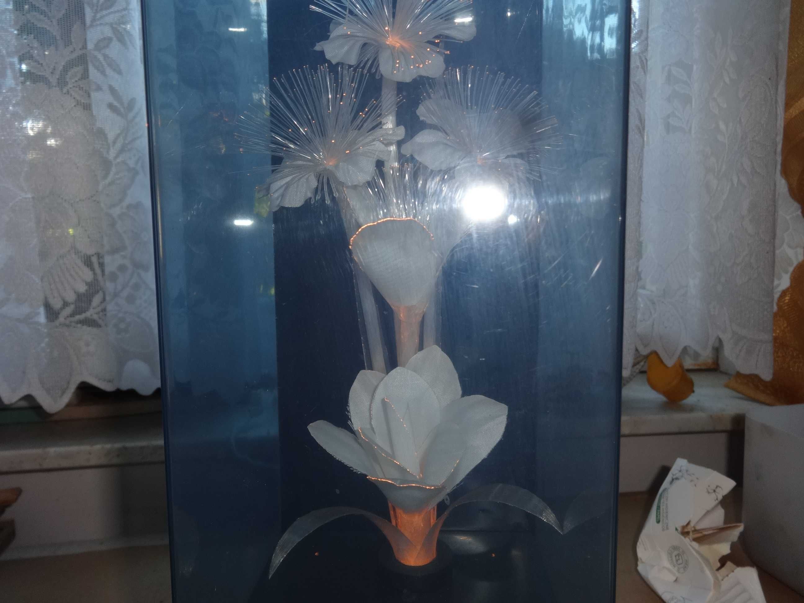 orientalna lampka (4-kolory) świecąca na krawędziach kwiatów i listków