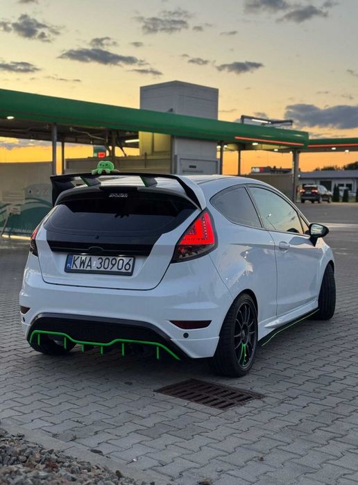 Custom Ford Fiesta mk7