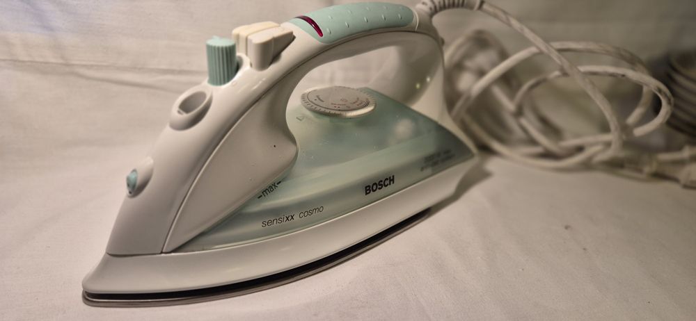 Żelazko Bosch sensiXX cosmo parowe 2000W