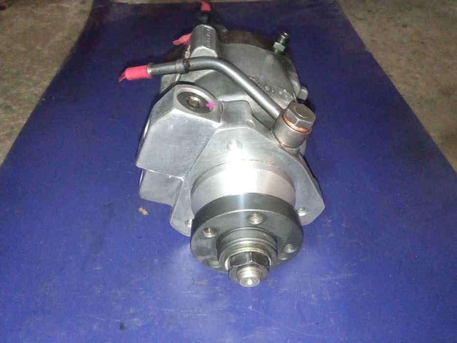 Тнвд Паливний насос R9044Z013A Ford Focus Transit Connect 1.8TDCI