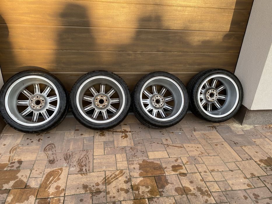 Kola Audi 18 8Jx18 ET43 235/40R18 DOT 0524