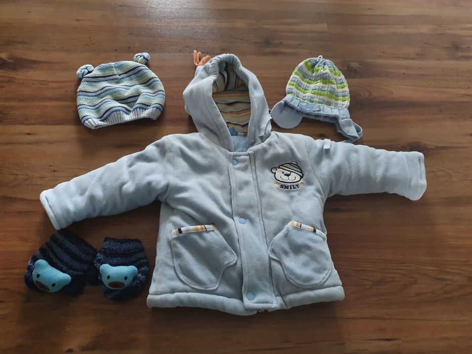 Kurtka kurteczka zimowa ciepla dla chłopca niemowlaka 62/68 dwie czapk