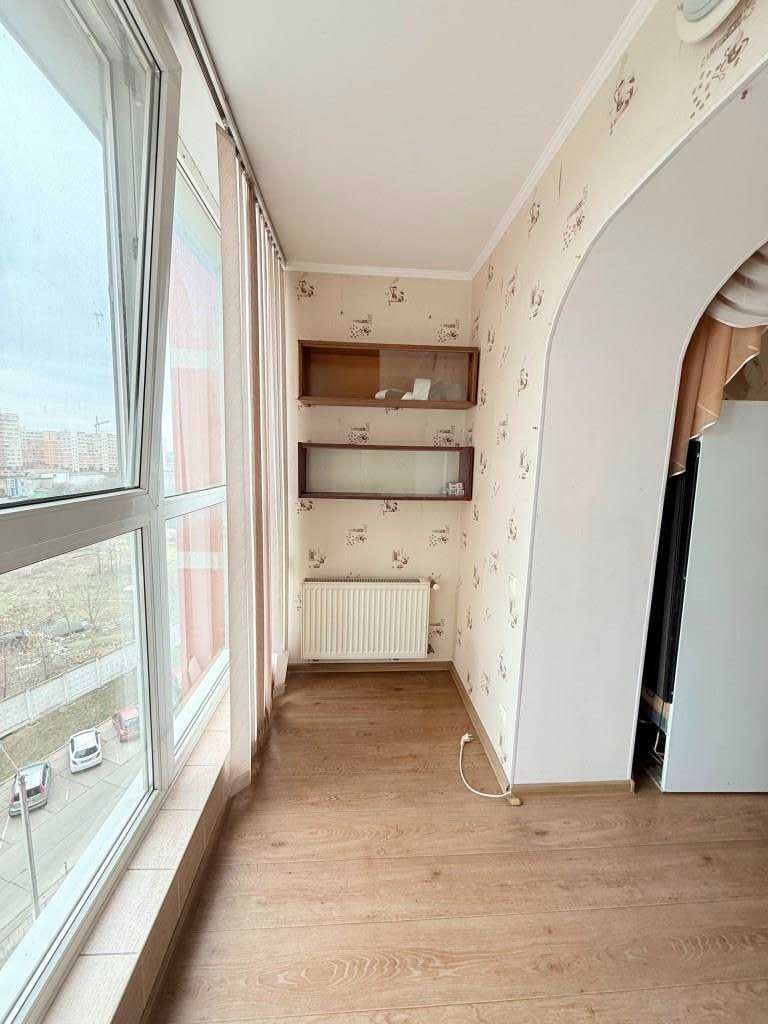 Продається простора однокімнатна квартира загальною площею 50 м²